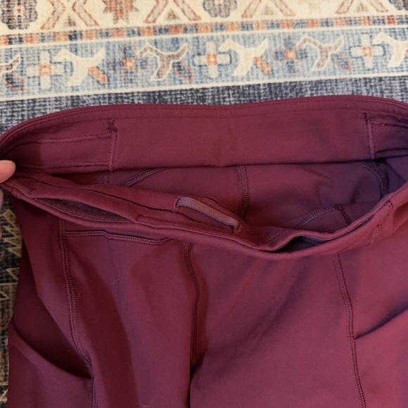 Lululemon Speed Up Leggings Burgundy 28” Inseam Women’s Size 2 - Picture 4 of 10